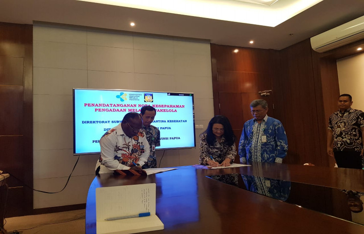 Kemenkes Sewa Pesawat dan Kapal Laut Tuntaskan Cakupan PIN Polio di Papua